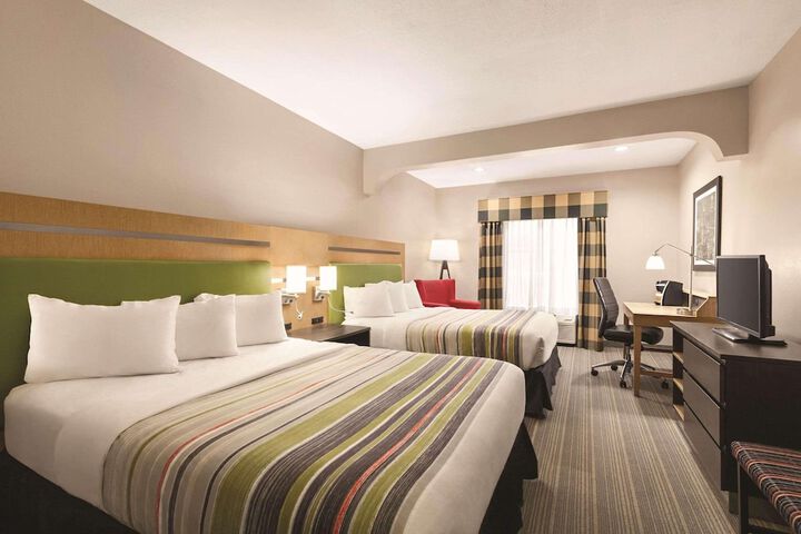Room 10 of 24