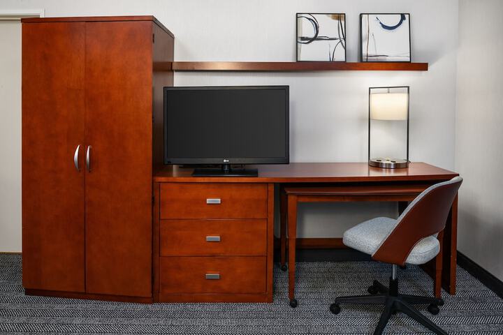 Room 22 of 44