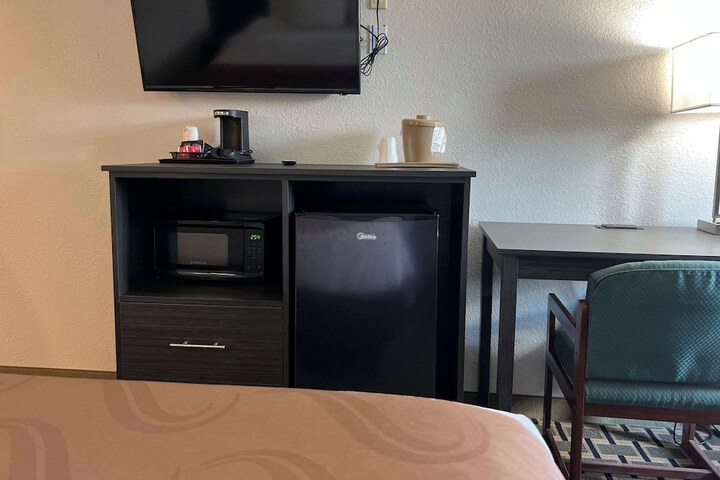 Room 13 of 44