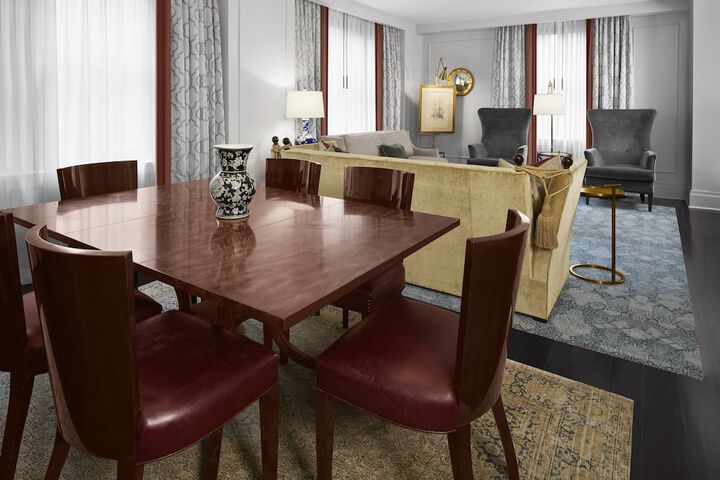Room 35 of 107