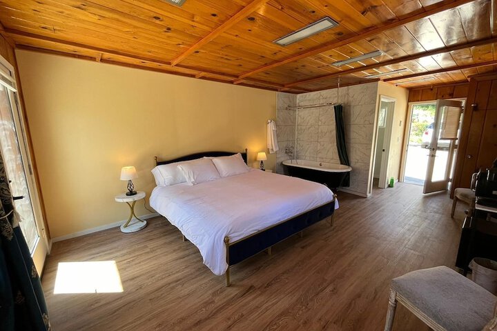 Room 14 of 72