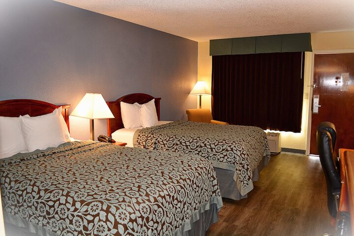 Room 40 of 53