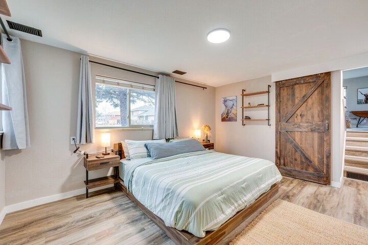 Dog-friendly Arvada Retreat w / Fenced-in Yard!