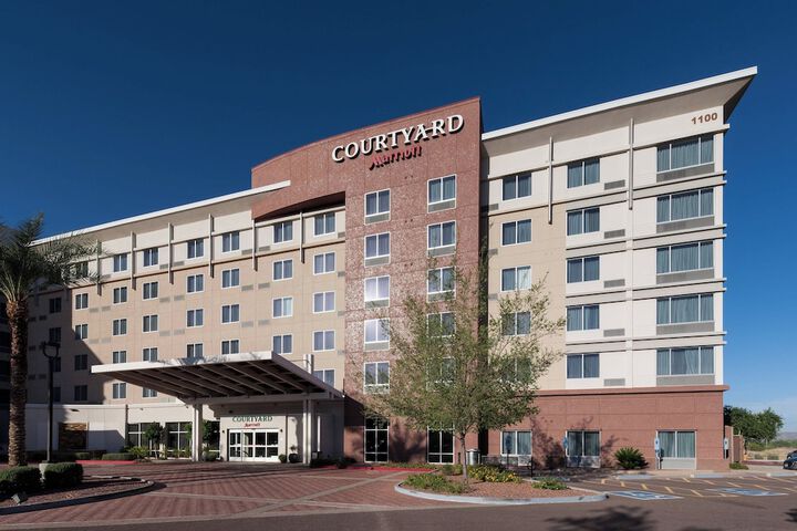 Hotel 4 of 41