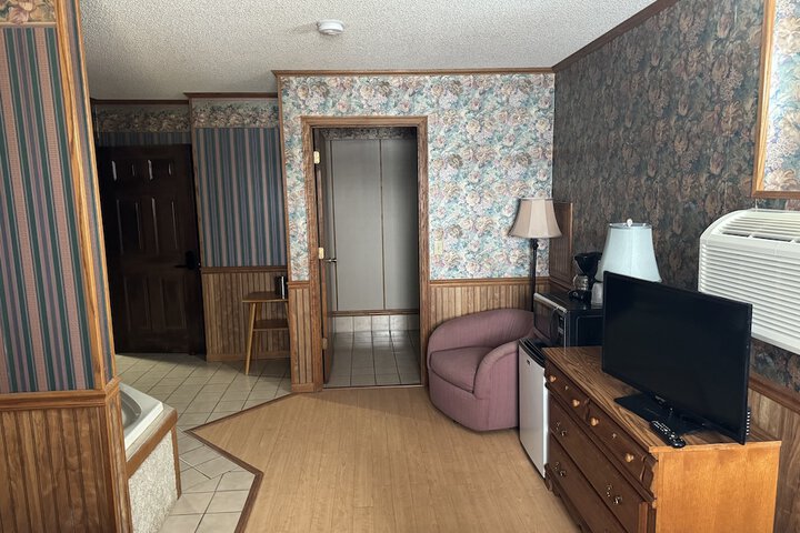 Room 41 of 57