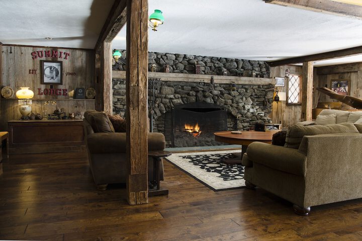Summit Lodge