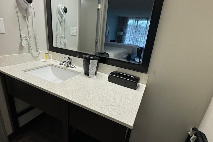 Days Inn by Wyndham Goldsboro