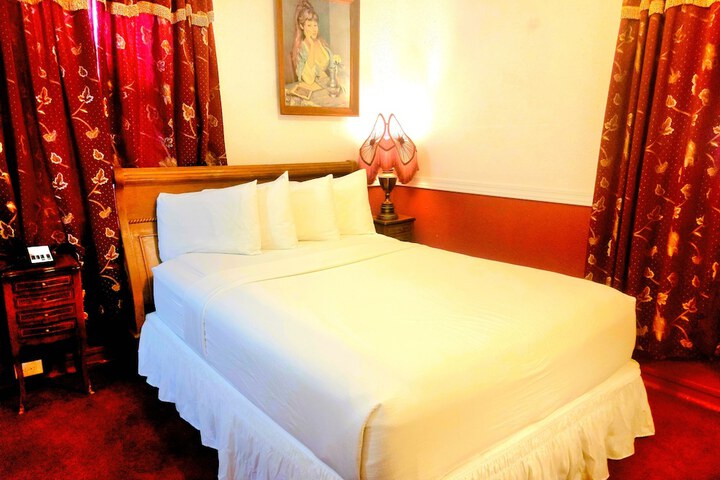 Room 42 of 52