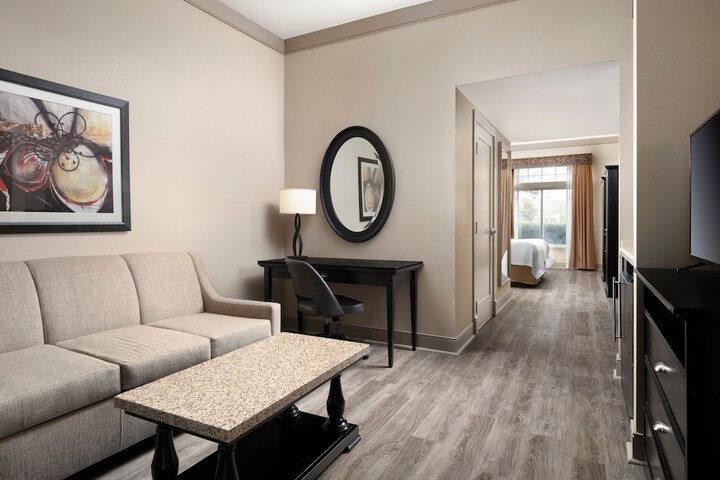 Room 14 of 30