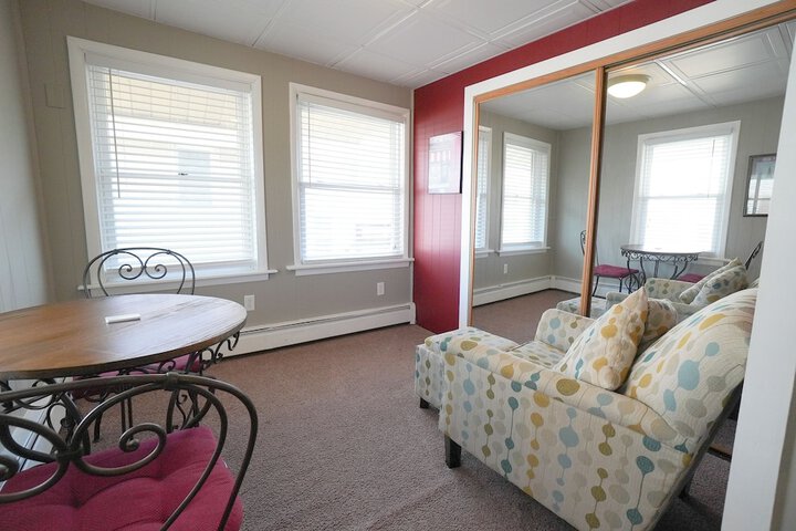 Room 19 of 25