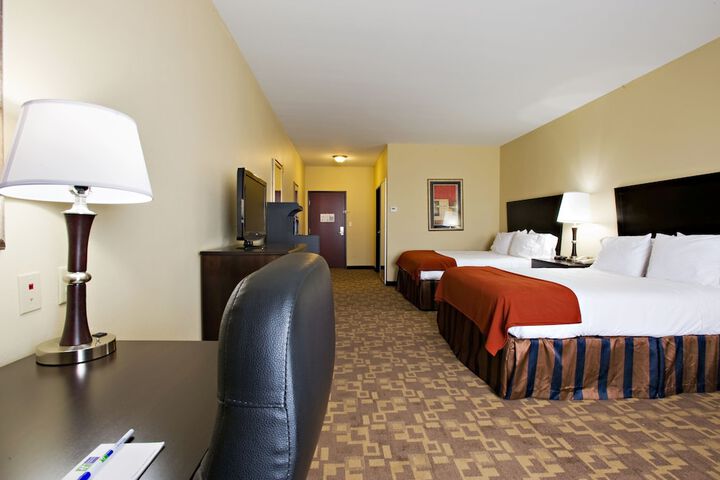 Room 18 of 24