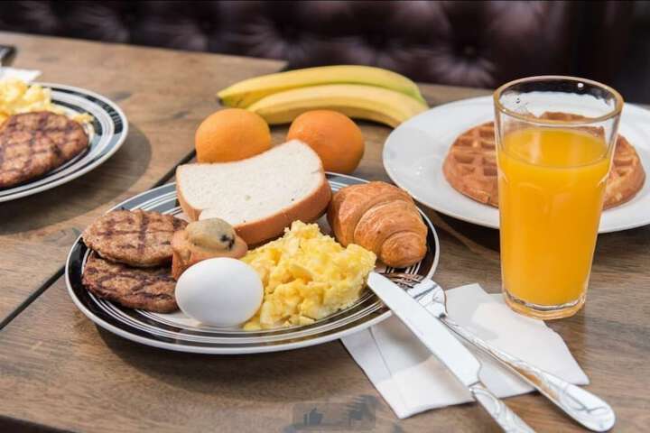 Breakfast/Coffee Service 12 of 14