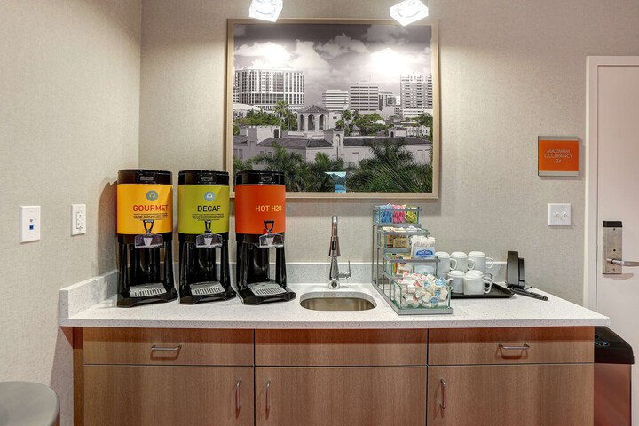 Home2 Suites by Hilton Lakewood Ranch