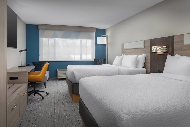 Room 25 of 51