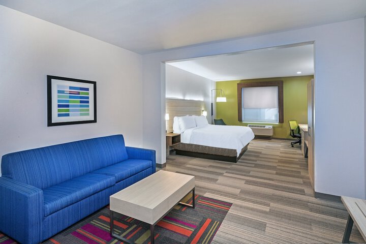 Room 36 of 57