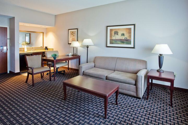 Hampton Inn & Suites Oxford Anniston