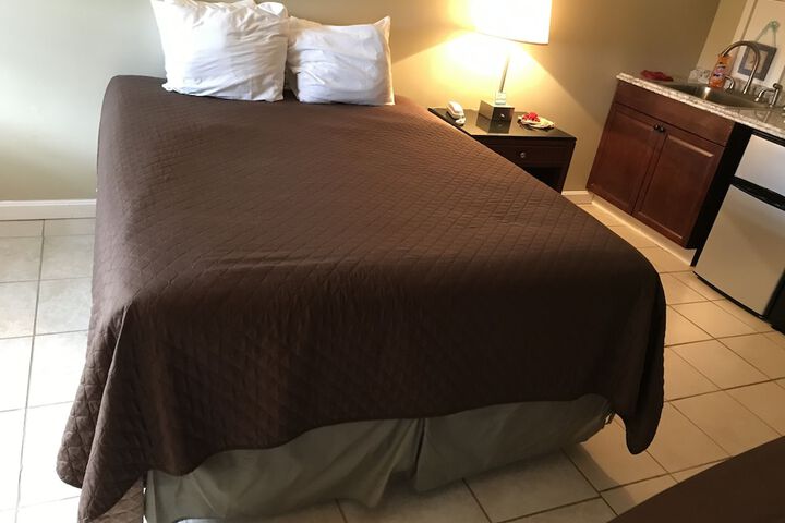 Room 58 of 105
