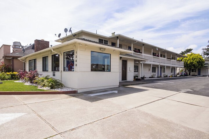 Hotel 5 of 43