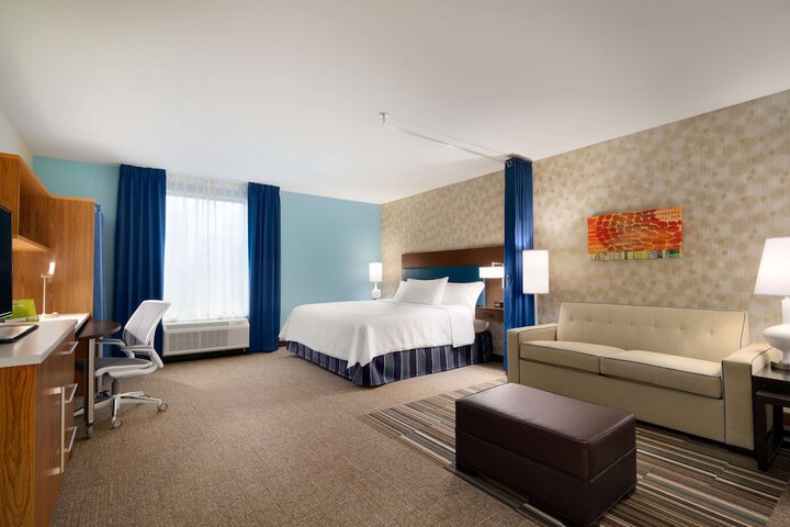 Home2 Suites by Hilton Joliet / Plainfield