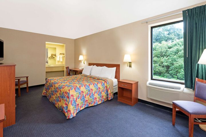 Knights Inn Elizabethtown