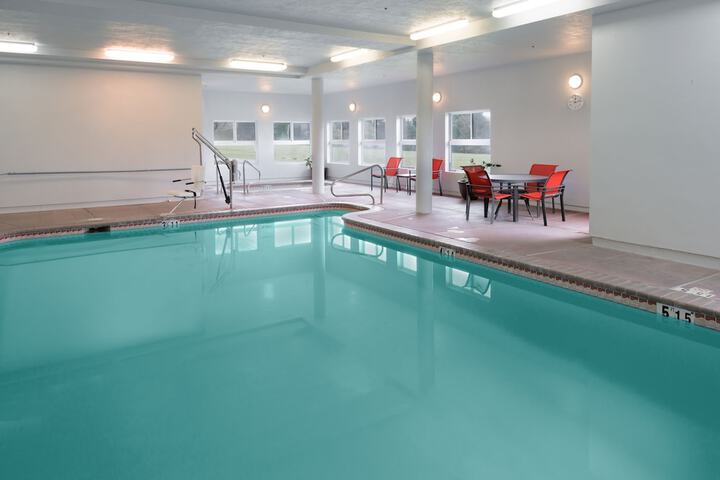 Pool 2 of 60