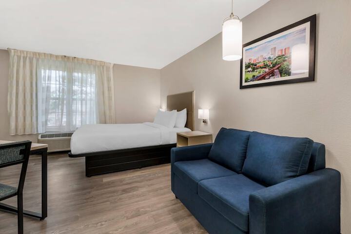 MainStay Suites Sterling near Dulles Town Center