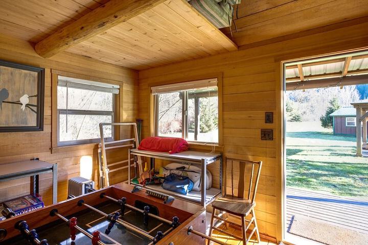 72MF - Rustic - Pets Ok - Sleeps 2