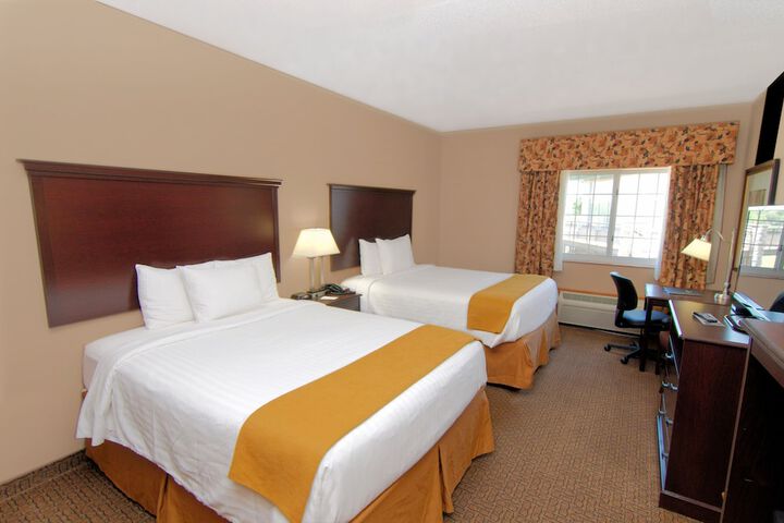 Room 11 of 48