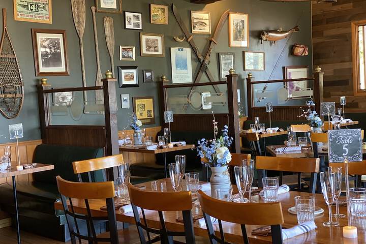 Dining 213 of 229