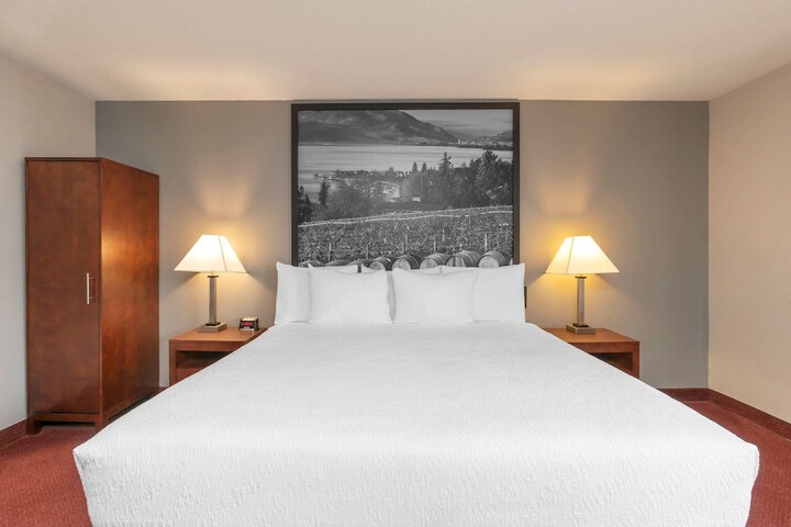 Room 22 of 53