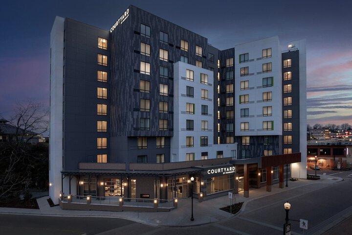 Hotel 3 of 41