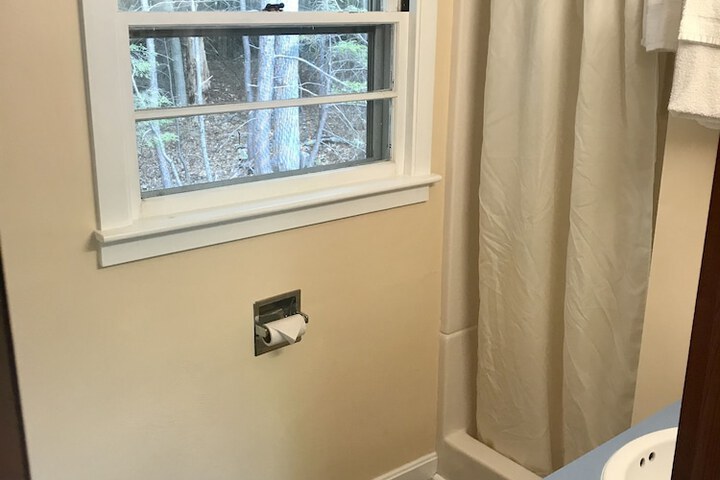 Room 19 of 44