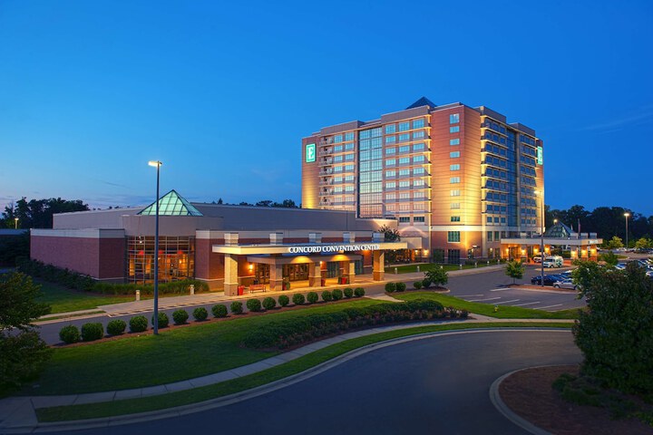 Hotel 3 of 104