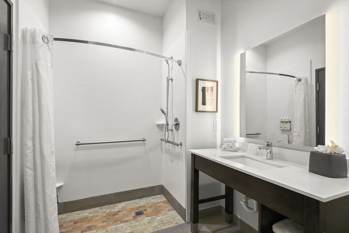 Holiday Inn Gonzales by IHG