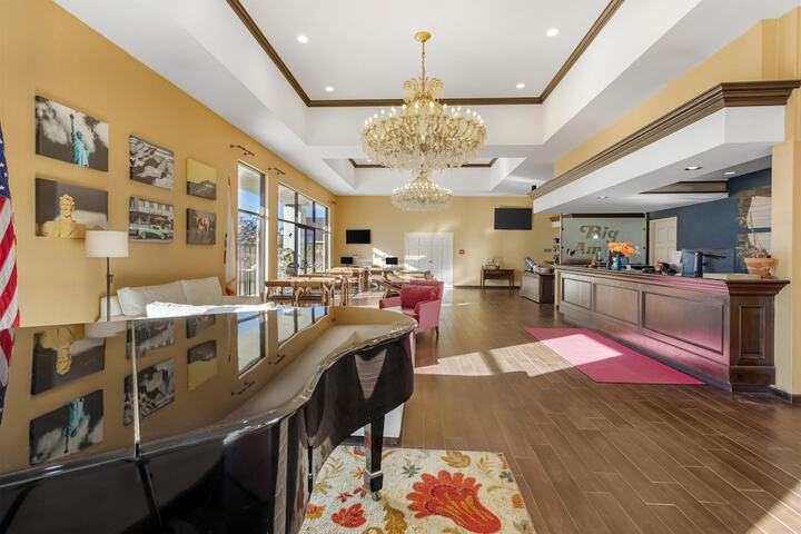 Best Western Plus Big America