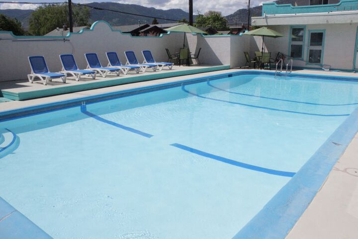 Pool 4 of 79