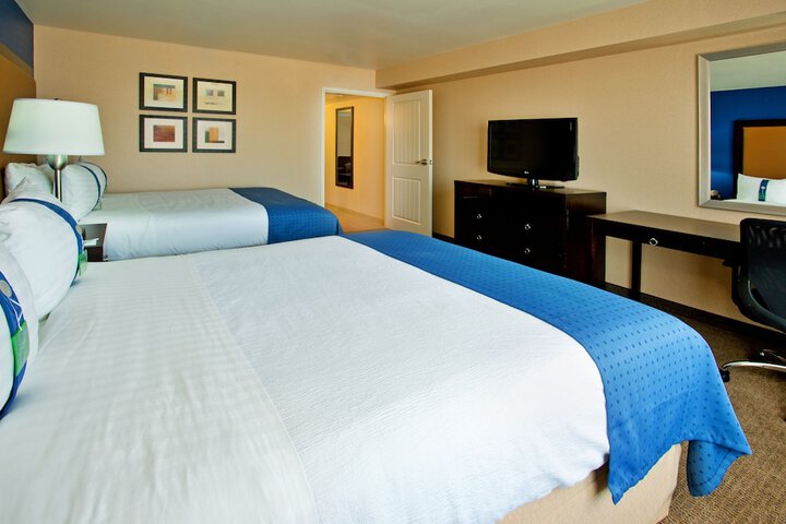 Room 36 of 71