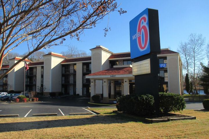 Motel 6 Seaford DE