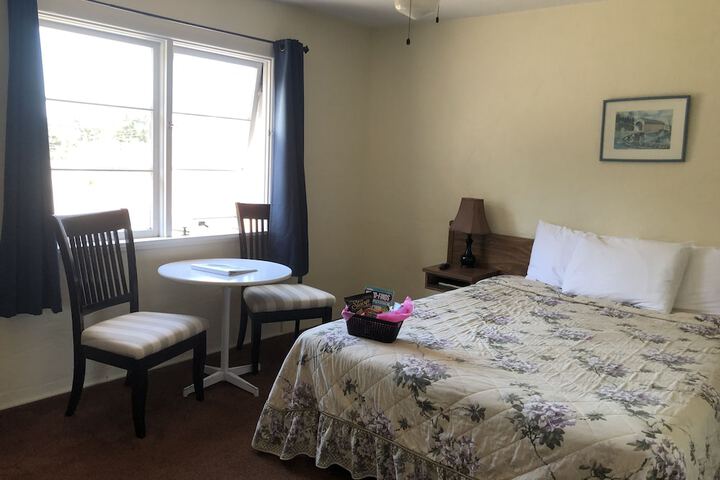 Room 55 of 78