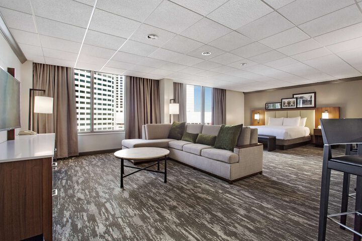 Room 21 of 46