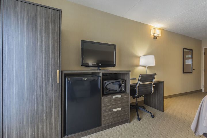 Room 15 of 43