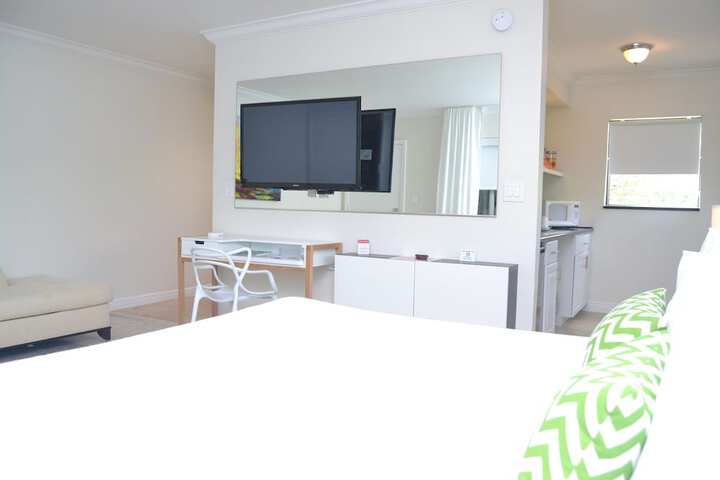 Room 19 of 40