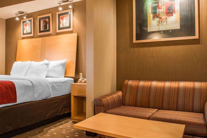 Comfort Suites Monroeville - Pittsburgh East