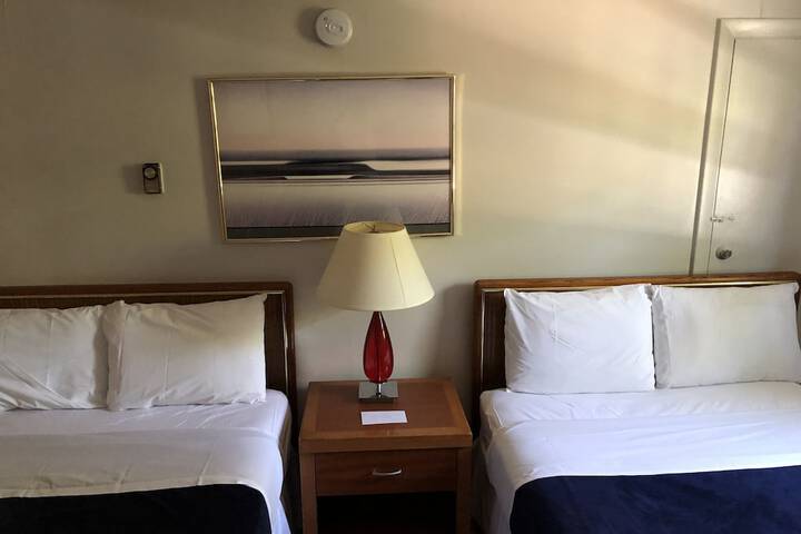Room 15 of 25