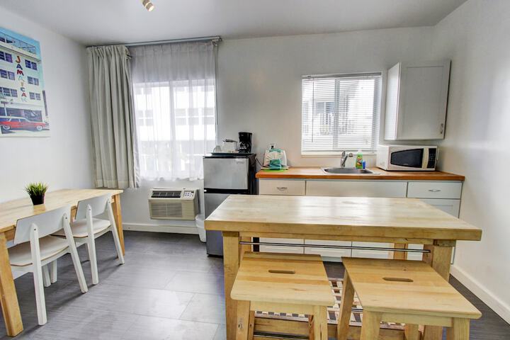 Room 37 of 70