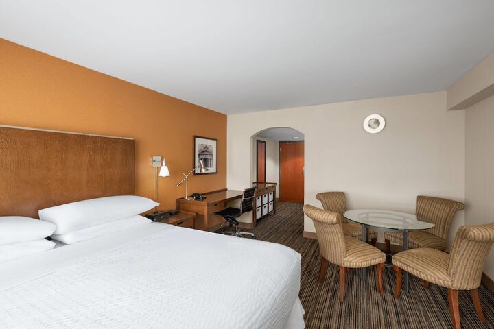 Lakeview Signature Trademark Collection by Wyndham