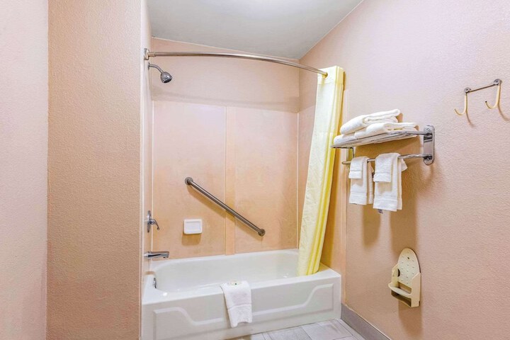 Quality Inn Quincy - Tallahassee West