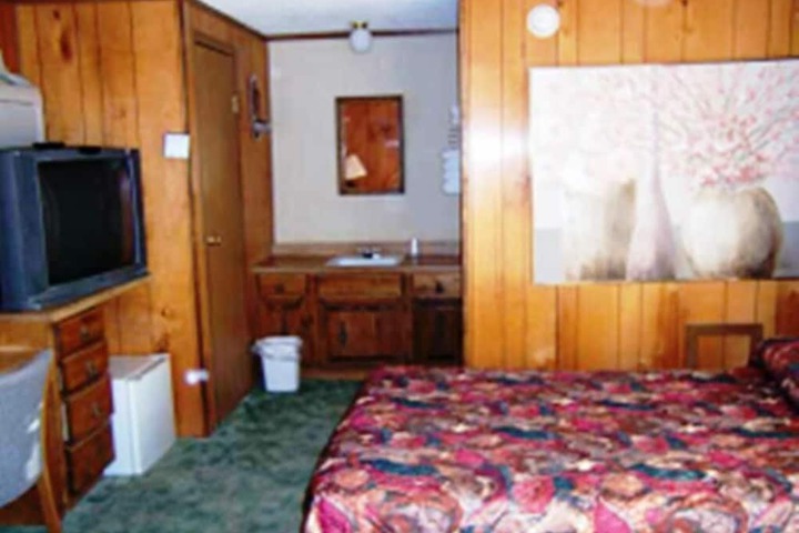 Room 14 of 21