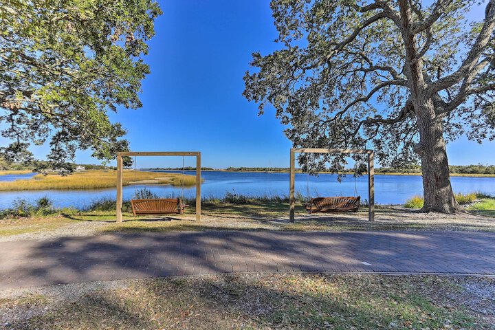 Sunset Beach Retreat - Monthly Rentals Welcome!