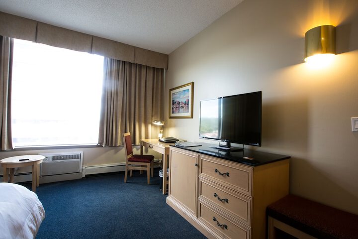 Room 49 of 76